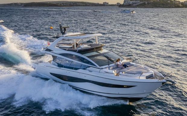 Pearl 62