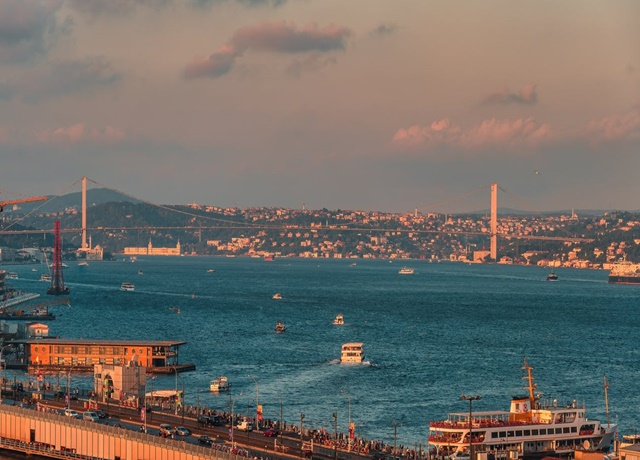 mojo istanbul bogaz turu