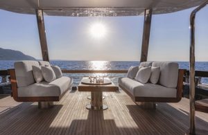 azimut magellano 25 metri 300x195 1
