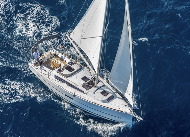 dufour 360 yelkenli tekne