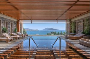 Caresse a Luxury Collection Resort Spa aktiviteler yasam alanlari fiyat havuz otel odalari 300x198 1