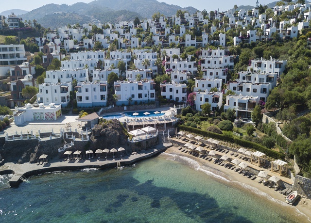 Yaz Beach Hotel fiyat oda rezervasyon nerede sahili