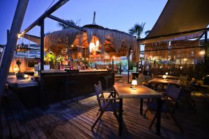 elista hostel spa luonge bar spa hizmetleri 300x200 1