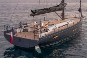first yacht 53 teknik ozellikler fiyat kamara motor kabinleri ic mekan dizayni 300x200 1
