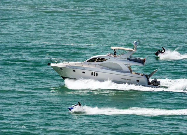 marin hoparloru stinger