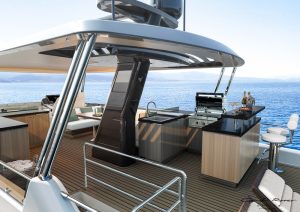 sirena 68 flybridge alani hardtop 300x212 1