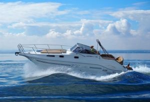 29 yachtline 300x205 1
