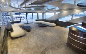 skysalon2 300x190 1