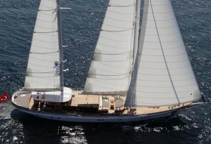 su marine inlove 300x205 1