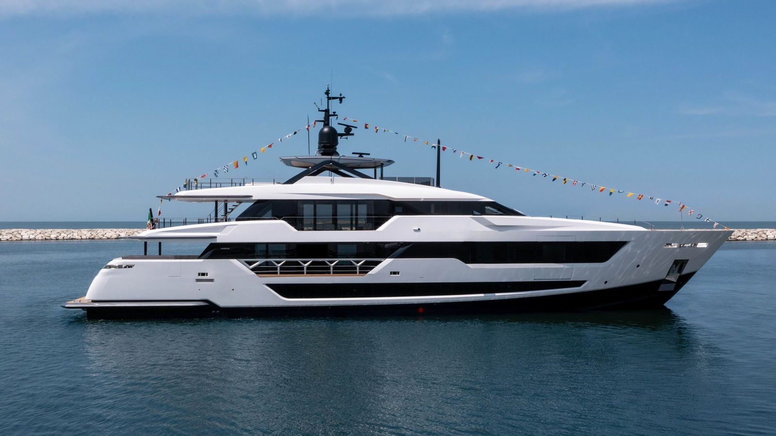 CUSTOM LINE 140