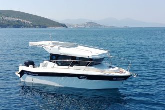 EREFE YACHTS
